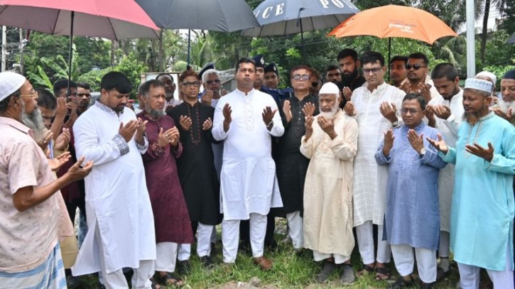 নারায়ণগঞ্জে জুলাই শহীদ স্মৃতিস্তম্ভ নির্মাণকাজ উদ্বোধন