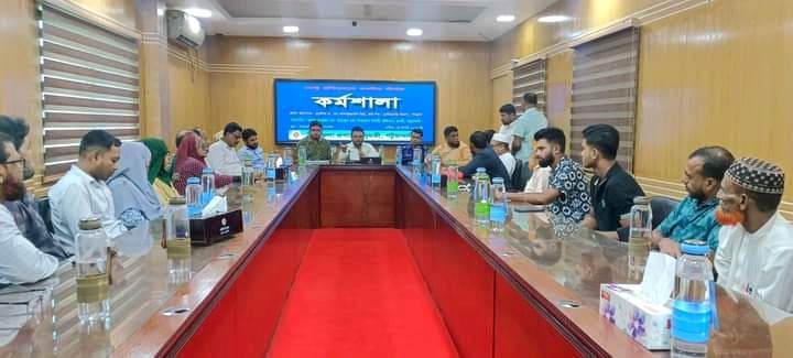 দুমকি উপজেলা প্রশাসনের উদ্যোগে “এডিস মশা দমন ও ডেঙ্গু প্রতিরোধ” শীর্ষক কর্মশালা