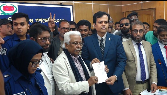 উৎসবমুখর পরিবেশে বরিশালের ছয় আসনে প্রার্থীদের প্রতীক বরাদ্দ