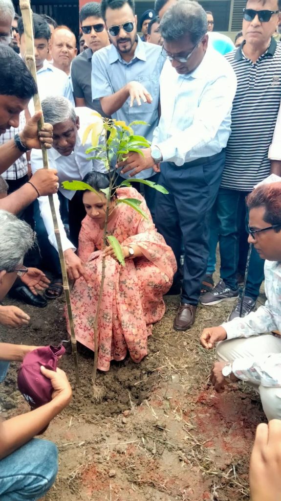 লালপুরে গোপালপুর ডিগ্রি কলেজ পরিদর্শনে সমাজকল্যাণ প্রতিমন্ত্রী ফারজানা শারমিন​
